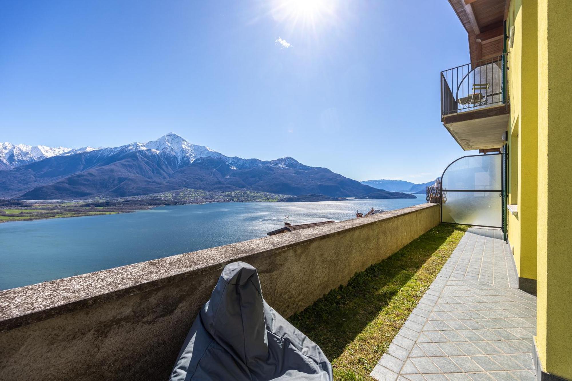 Lago Di Como - Luxury Panoramic Garden - Free Wifi Villa Gera Lario Buitenkant foto